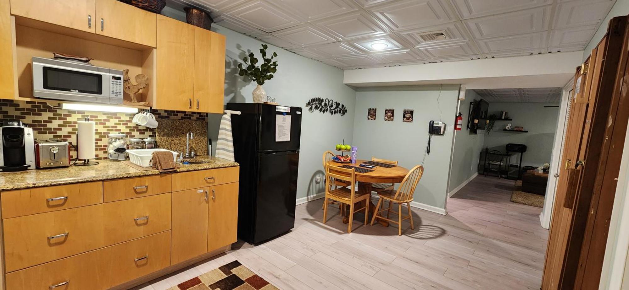 Comfortable, Spacious, 1Bdrm Basement Apartment, Sleeps 4 Milton Extérieur photo